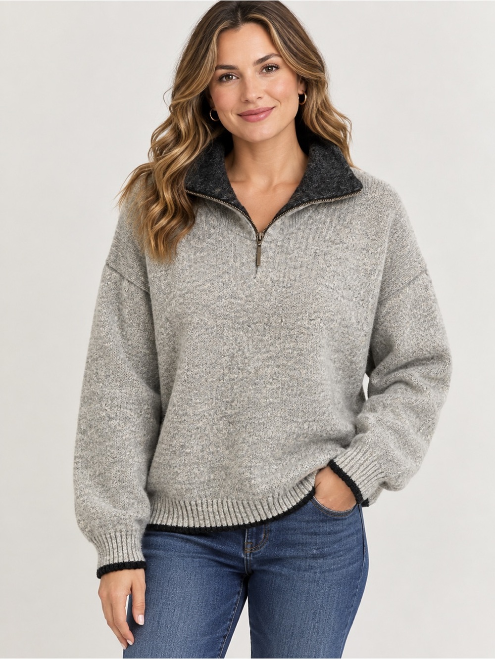 SKOVDAL Vintage Men's Quarter-Zip Sweater in Light Gray with Dark Collar